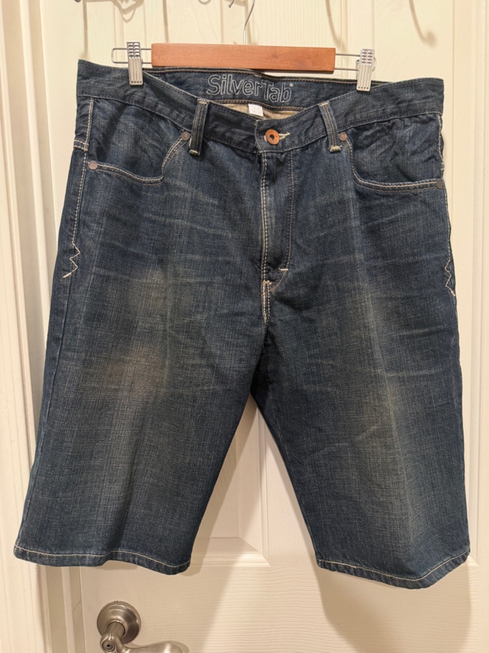 Levis  Denim Shorts Mens 36 Blue Loose Straight Casual Bermuda Baggy